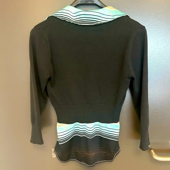 Bebe vintage sweater/blouse very good condition size  S Y2K at its finest! - Picture 6 of 6